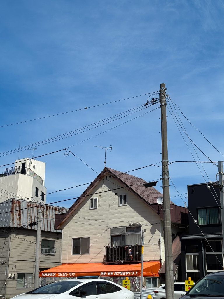 札幌　戦後建築　トタン屋根